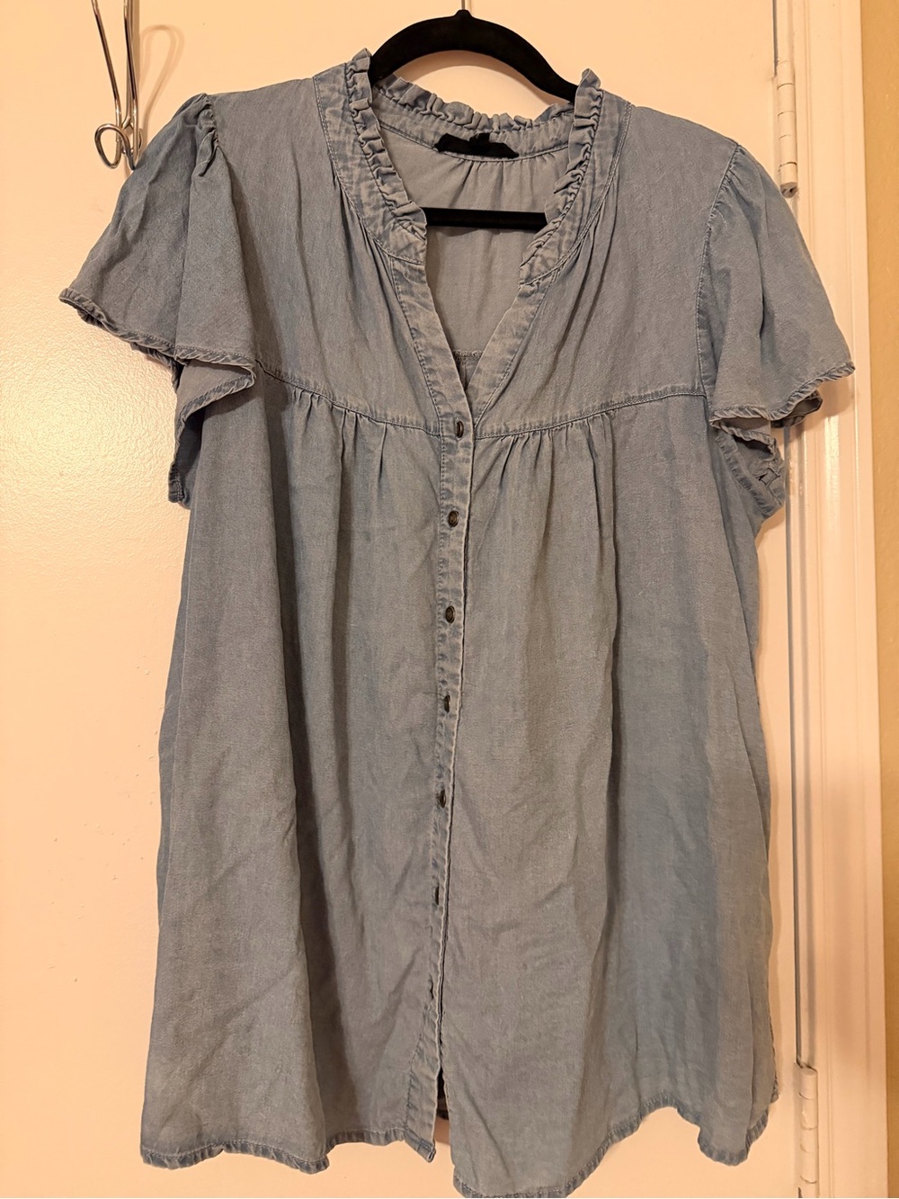 Light Blue Denim Button-Front Women's Top